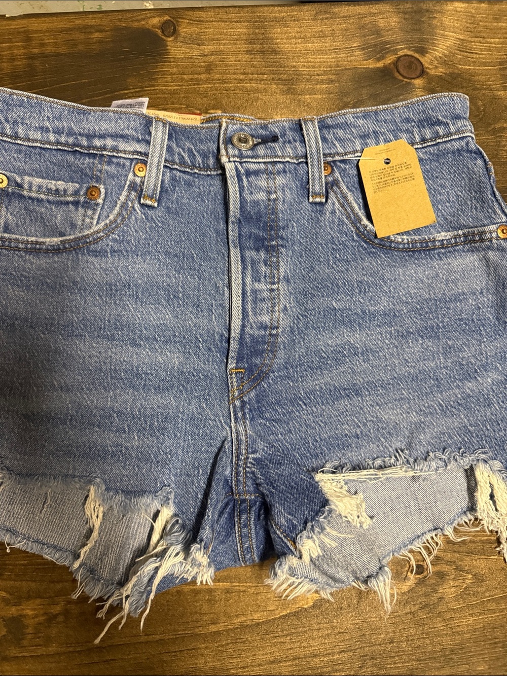 Levi's Light Blue Denim 501 Cutoff Women's Shorts - Picture 7 of 9